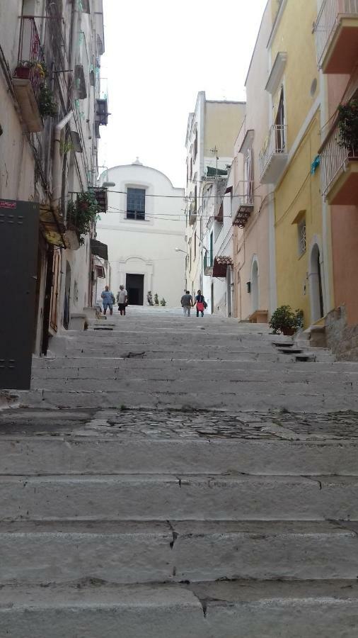 L'Ancorotto Azzurro Gaeta Exterior foto